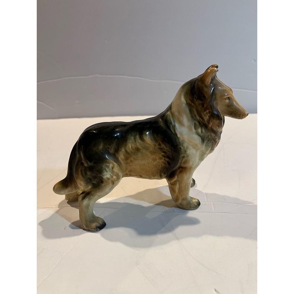 Vintage Shafford ceramic German Shepard Dog figurine